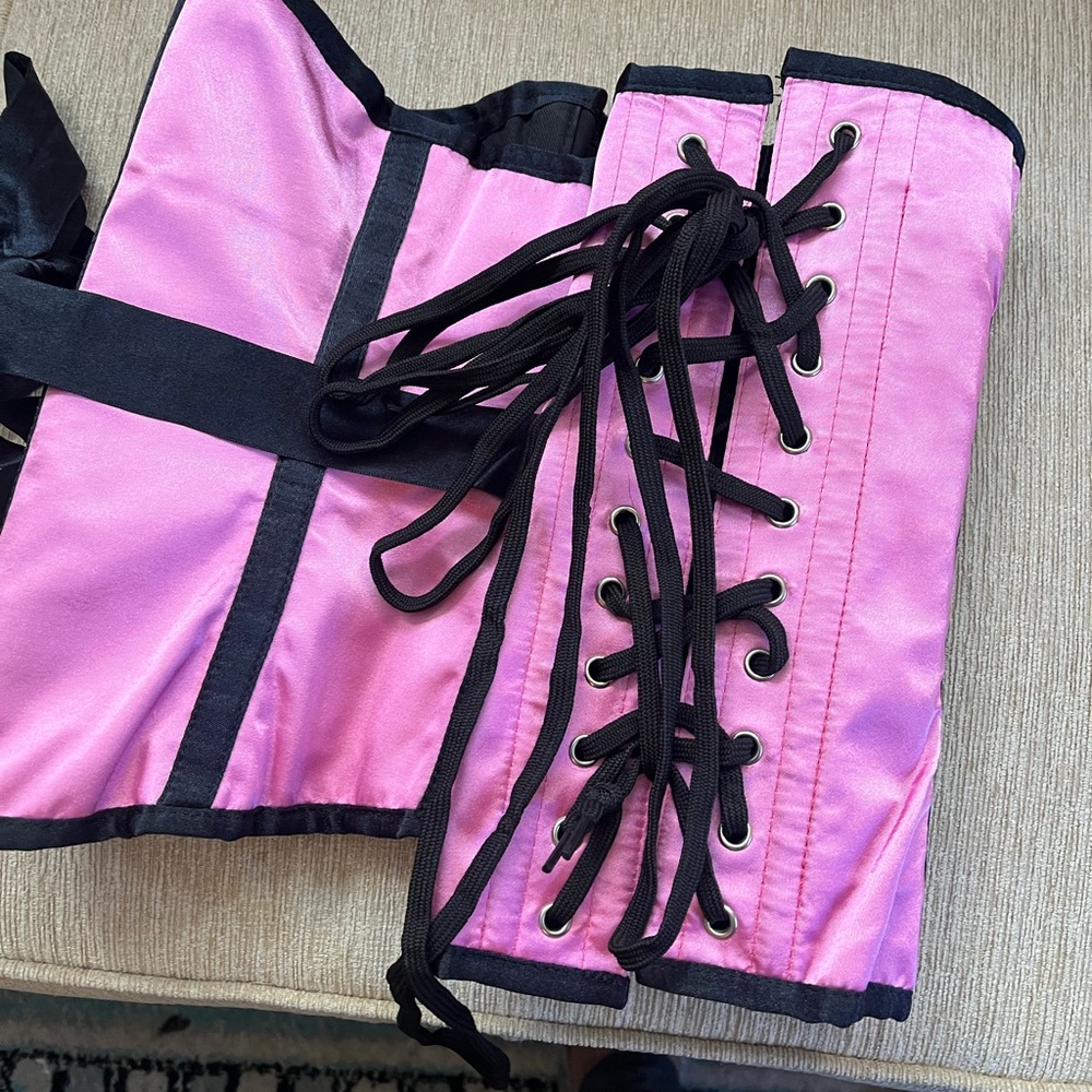 Top Drawer corset by. Daisy Corset